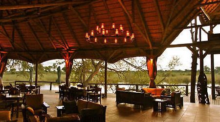 Lianshulu Lodge Muneambuanas Zewnętrze zdjęcie